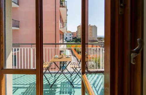 Cavi Apartment | 194 - A casa di Andrea, Cavi di Lavagna a soli 80metri dal mare - PARCHEGGIO PRIVATO SOLO PER AUTO DI DIMENSIONI RIDOTTE O MOTO