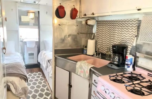 South Salt Lake Apartment | 1959 Airstream Shiny Tiny Home Experience- Hot Tub