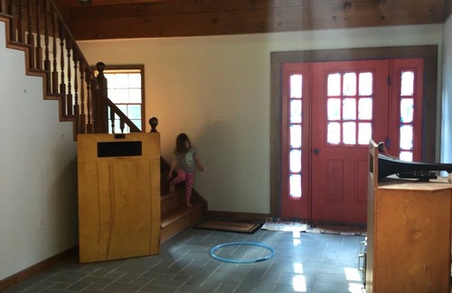 Stanfordville House | 1990s Cape Cod in Upstate NY