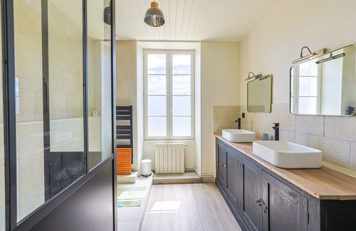 Merpins Villa | 19th century Charentaise house near Cognac