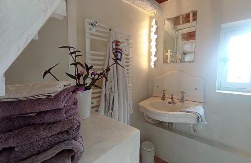 Journiac House | 19th century guest house with character
