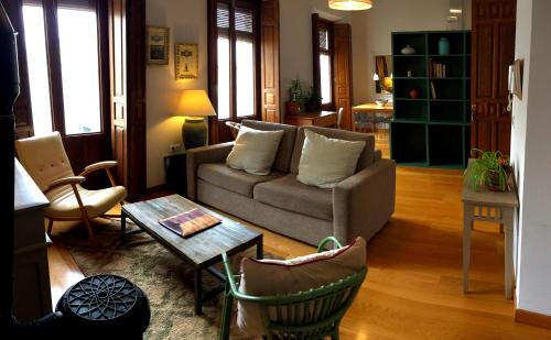 San Julian Apartment | 19th Century Sevillian Apartment