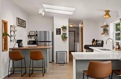 Arkdale House | 19th Hole Golf Retreat!10 minutes to Sand Valley & Lake Arrowhead