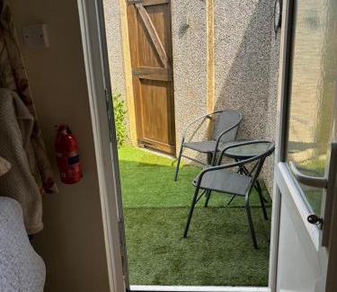 Milford Haven Apartment | 1A Butty Bach