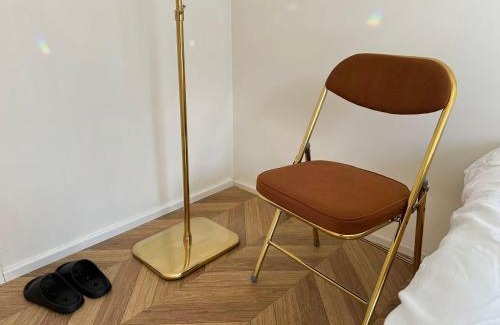 Bankstown House | 1A Modern Vintage Single & King size Rooms