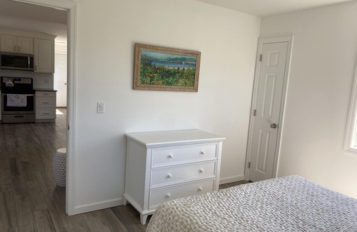 Hampton Bays Cottage | 1Bd, 1.5Ba Cottage with Waterviews in Hampton Bays
