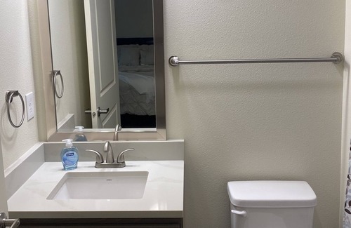 Pleasant Valley Apartment | 1bd 1 Bth Peaceful Vancouver, WA Apartment