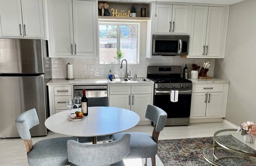 Palm Desert Cottage | 1Bd/1Ba Cozy, Private Guest House with own yard, pool and parking