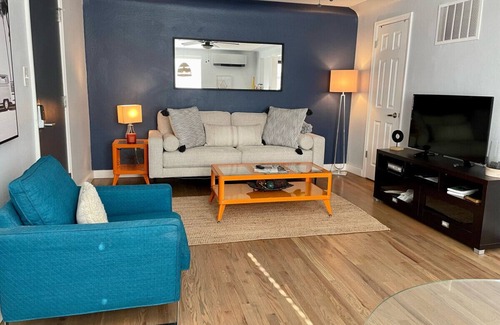 Englewood Apartment | 1BD/1BA Stylish Top Floor Mid-Term Rental (Unit #1): Your Home Away from Home in Denver