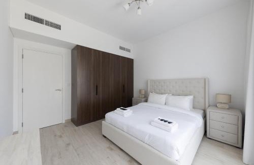 Umm Suqeim 3 Apartment | 1bd Partial Burj Al Arab View Prime Location