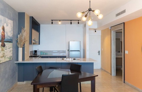Calidonia Condo | 1bdr Apt / Panama City Postal card view 🌇 - Incredible Ocean Front in city Center 🌊