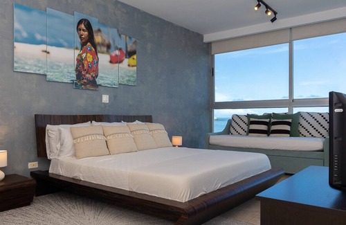 Calidonia Condo | 1bdr Apt / Panama City Postal card view 🌇 - Incredible Ocean Front in city Center 🌊