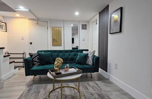 Irvington Apartment | 1bed + 1.5bath - Newly remodeled Apartment close to EWR/NYC/Major Hospitals