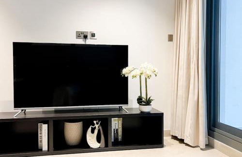 Muscat Apartment | 1BHK Near Airport, Pool, Parking
