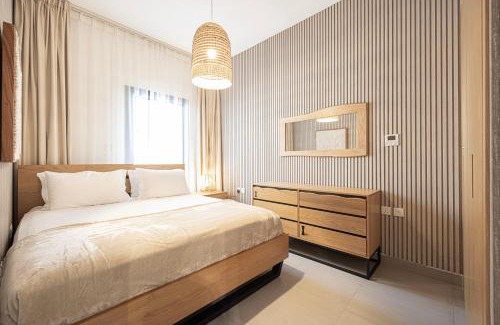 Sharjah Apartment | 1BHK Poolview Apartment With Balcony - Timber Retreat