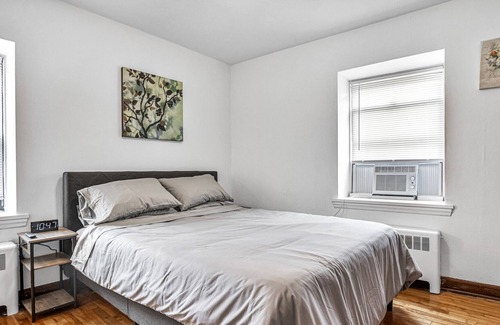 Cedarburg Apartment | 1BR/1BTH Apt/Beautifully Renovated/Walk to Downtown/Festivals/Historic 4 Plex