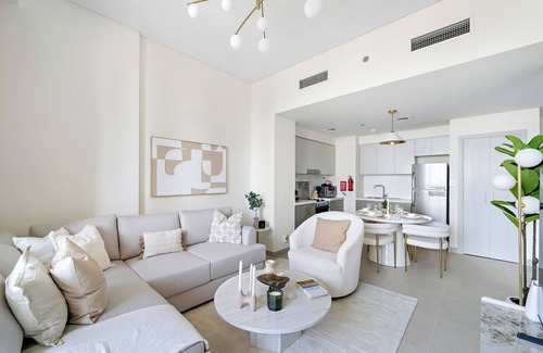 Madinat Zayed Apartment | 1BR 3802 Forte Tower 2