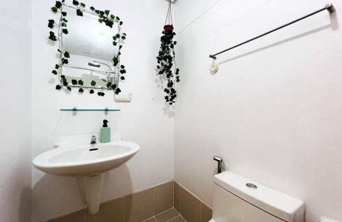 Barangka Ilaya Apartment | 1BR Condotel with Balcony at SM Light Residences #LT01