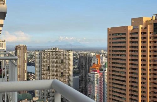 Barangka Ilaya Apartment | 1BR Condotel with Balcony at SM Light Residences #LT08