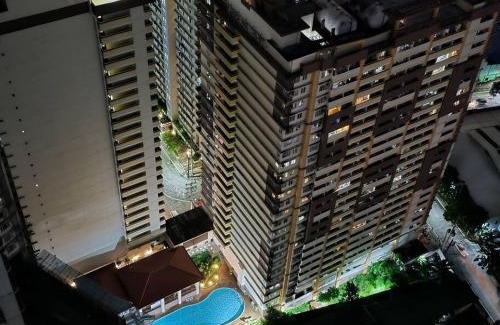 Barangka Ilaya Apartment | 1BR Condotel with Balcony at SM Light Residences #LT10