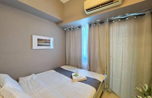 Barangka Ilaya Apartment | 1BR Condotel with Balcony at SM Light Residences #LT10
