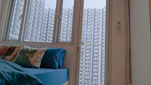 Barangka Ilaya Apartment | 1BR Condotel with Balcony at SM Light Residences #LT04-1