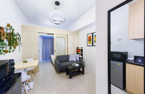 Barangka Ilaya Apartment | 1BR Condotel with Balcony at SM Light Residences #LT06-1