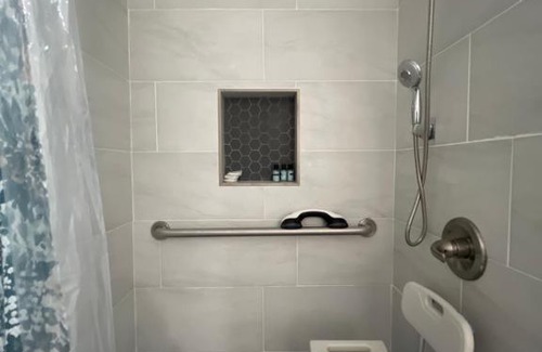 Greenville Apartment | 1BR Fully Handicap Accessible Near Downtown
