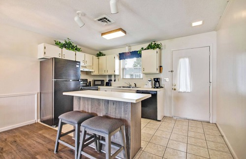 Lake Tansi Condo | 1BR, Living Room, Kitchen, Sleeps 6