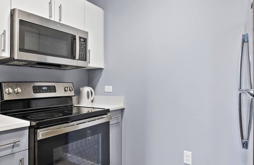 Everett Apartment | 1BR Near Encore Boston 9537