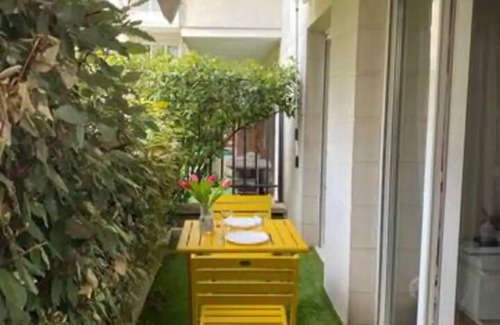 Saint-Denis Apartment | 1BR Paris 10th Gare du Nord Stade France
