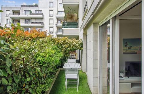 Saint-Denis Apartment | 1BR Paris 10th Gare du Nord Stade France