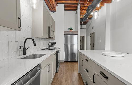Downtown St. Louis Apartment | 1BR Riverfront Loft-Parking-G208