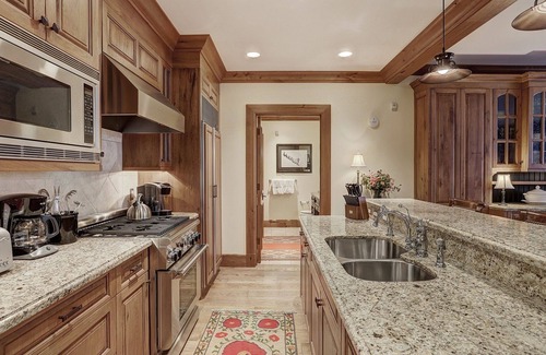 Avon Condo | 1br Ski In/ski Out Location At The Top Of Bachelor Gulch! 1 Bedroom Condo by RedAwning