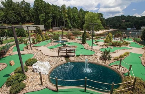 Lake Lure Condo | 1br Suite Condo Mini Golf, Pools, Tennis!