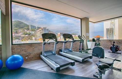 Emiliano Zapata House | 1BR w/Balcony + Bar + Gym | Stylish Loft 268