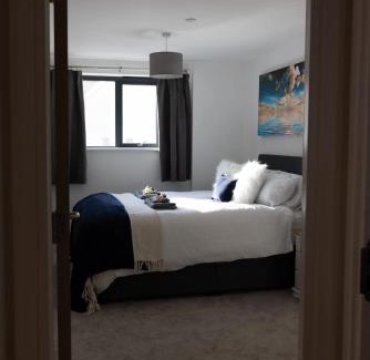 Exmouth Apartment | 1BR w Sofa Bed Private Yard