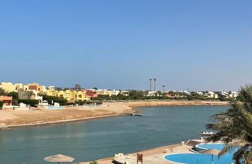 El Gouna Ski Chalet | 1BR west golf
