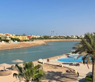 El Gouna Ski Chalet | 1BR west golf