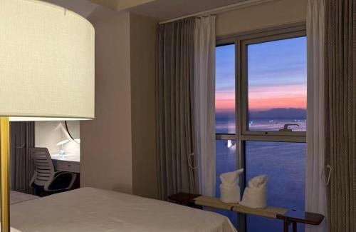 Tambo Apartment | 1BRFacing ManilaBay SunsetNear Okada Solaire 1Park