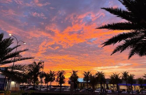 Tambo Apartment | 1BRFacing ManilaBay SunsetNear Okada Solaire 1Park