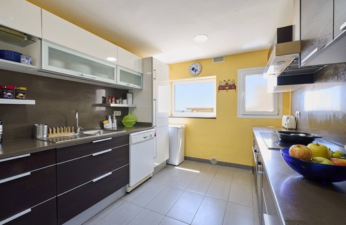 Llafranc Apartment | 1CYP01 - Duplex for 7 people n the seafront of Llafranc beach