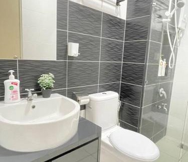 Taman Bukit Mewah Apartment | 1min to Paradigm Mall 2to 5pax Platino MujiStyle