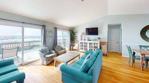 St. George Island House | 1st Ashore-Beachfront-Pet Friendly