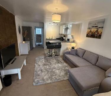 Crawley Apartment | 1st floor studio flat in Crawley! Close to Gatwick
