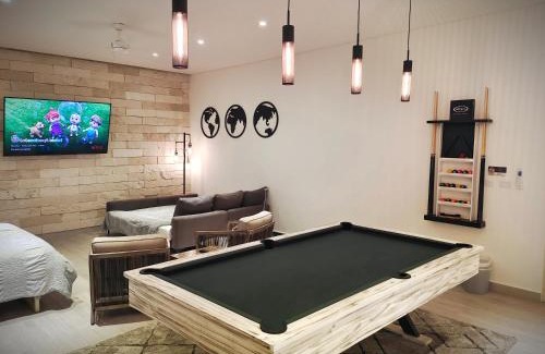 Alfredo V. Bonfil Apartment | 1st Luxury Warehouse