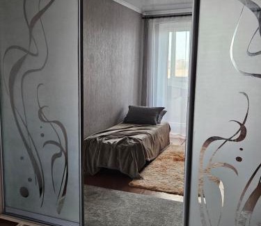 Kryvyi Rih Apartment | 2к апартаменти на Космонавтів