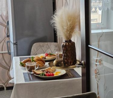 Kryvyi Rih Apartment | 2к апартаменти на Космонавтів