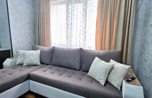 Shymkent Apartment | 2х-ком Люкс Желтоксан 17а - 6й этаж лифт есть