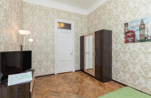 Smol'Ninskoe Apartment | 2 комнатная квартира в историческом центре Санкт-Петербурга